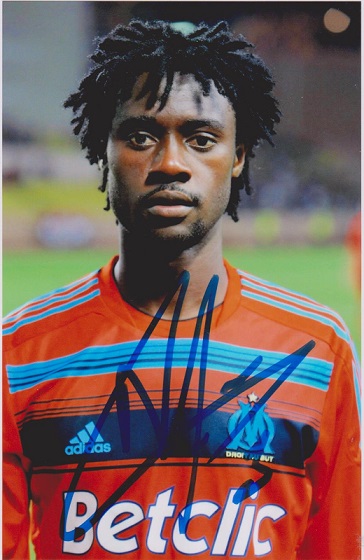 Autographe de Julio Nicolas NKOULOU NDOUBENA Autographe de Julio Nicolas NKOULOU NDOUBENA