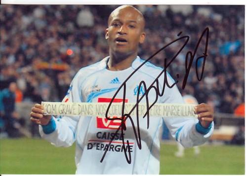 Autographe de Toifilou MAOULIDA Autographe de Toifilou MAOULIDA